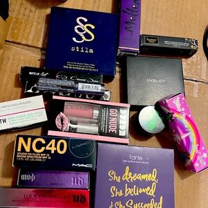 Makeup Lot